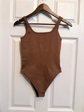 OQQ Ribbed Bodysuit